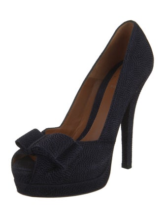 Fendi Suede Bow Accents Pumps