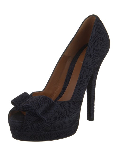 Fendi Suede Bow Accents Pumps