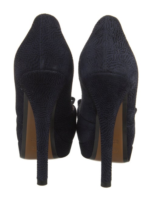 Fendi Suede Bow Accents Pumps