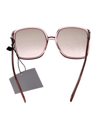 Fendi Oversize Gradient Sunglasses