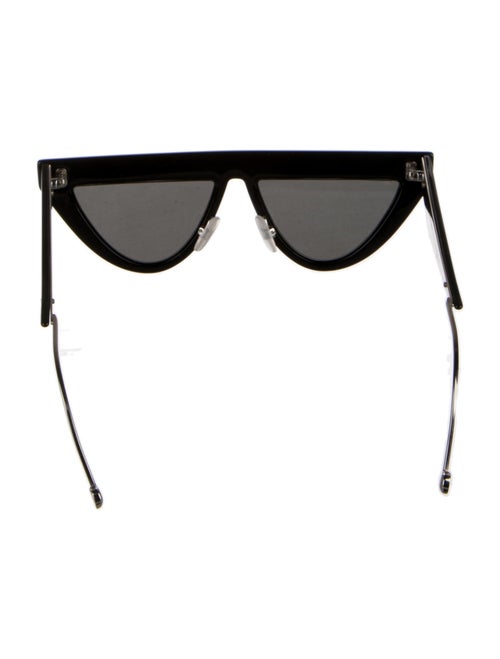 Fendi Oversize Tinted Sunglasses
