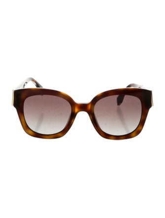 Fendi Oversize Gradient Sunglasses