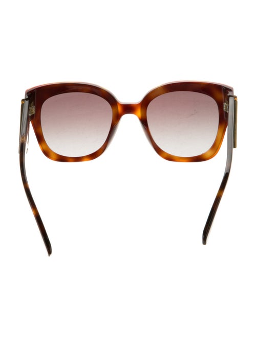 Fendi Oversize Gradient Sunglasses