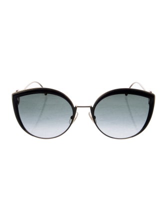 Fendi Oversize Gradient Sunglasses