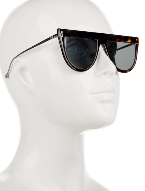 Fendi Cat-Eye Tinted Sunglasses
