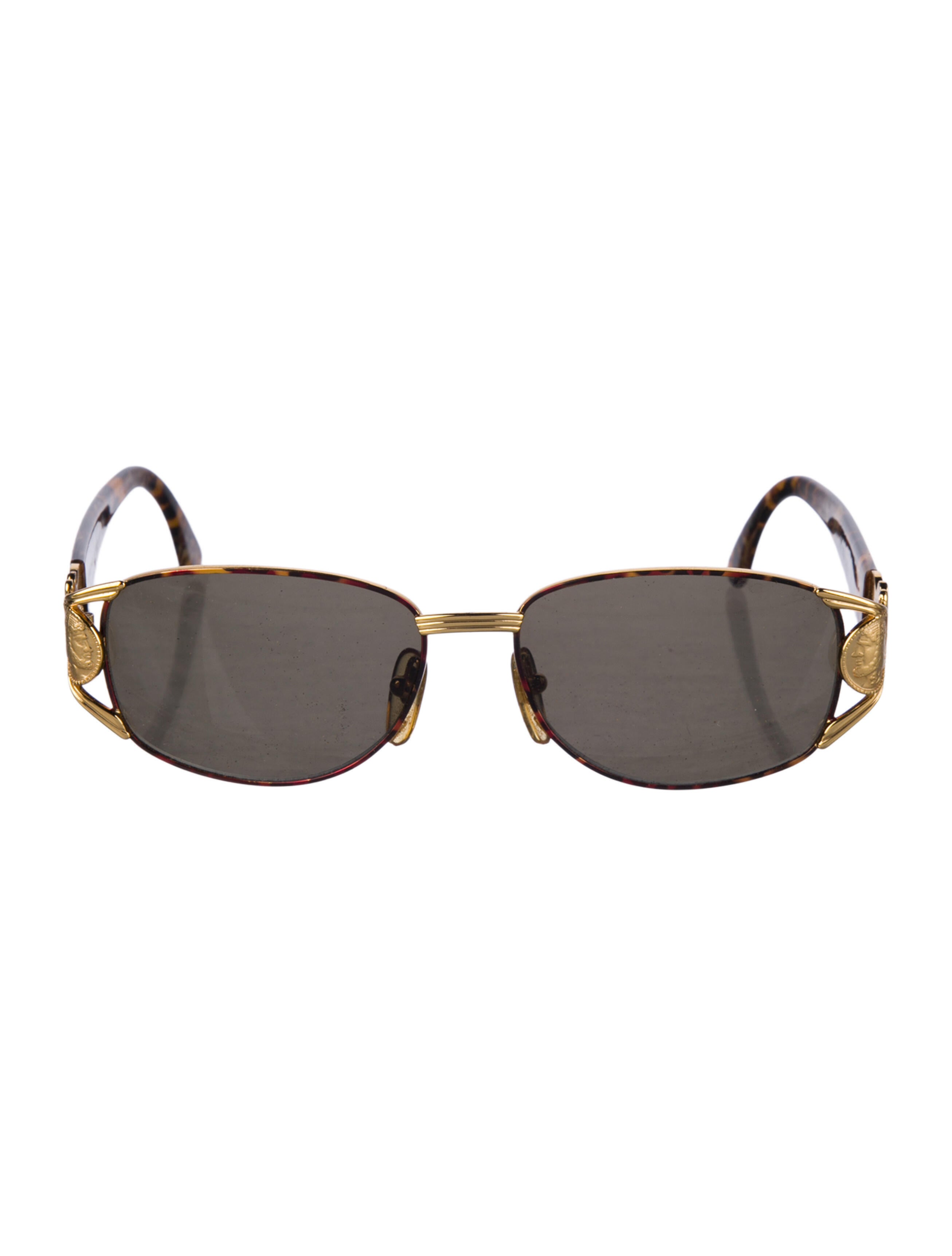 Fendi Oversize Tinted Sunglasses