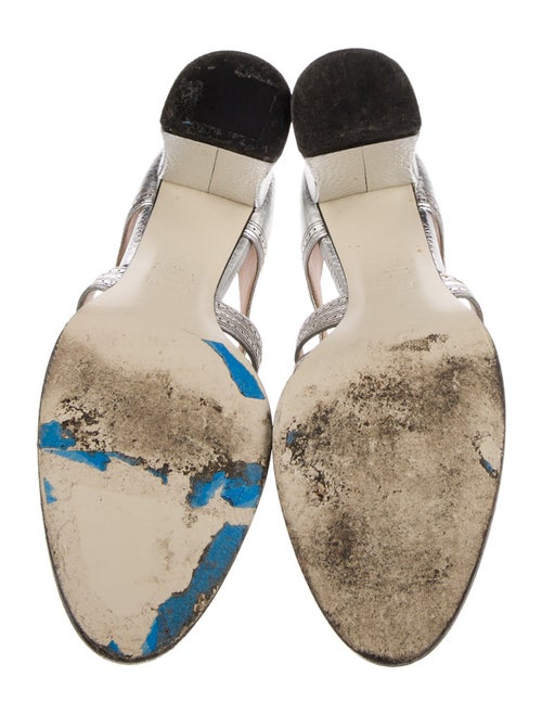 Fendi Leather D'Orsay Pumps