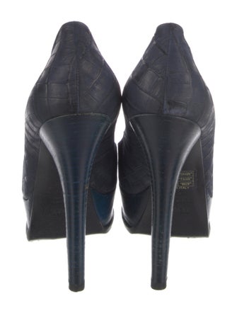 Fendi Crocodile Pumps