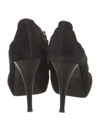 Fendi Suede Cutout Accent Pumps