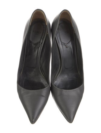 Fendi Leather Pumps