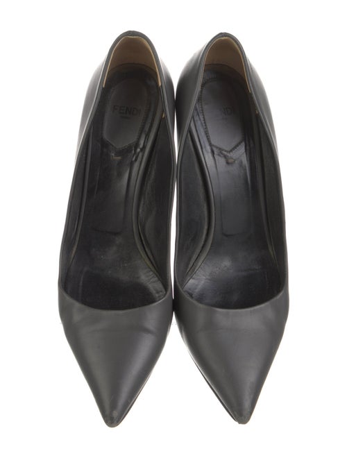 Fendi Leather Pumps