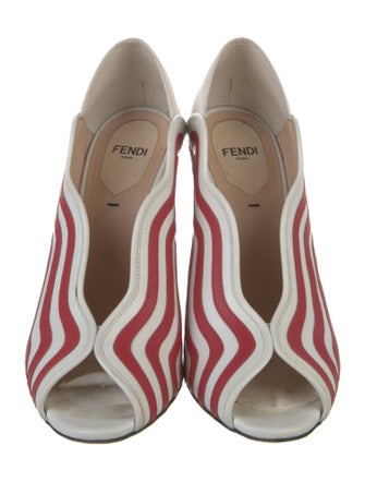 Fendi Leather Printed Pumps