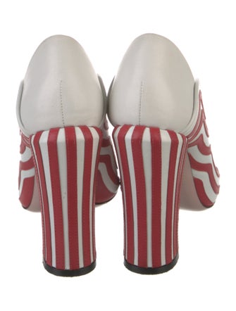 Fendi Leather Printed Pumps