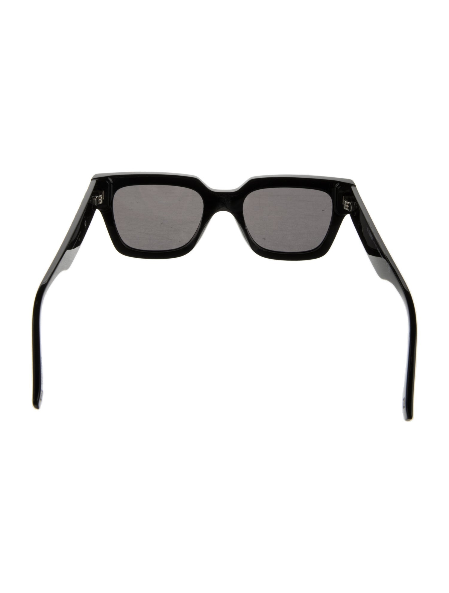 Fendi Wayfarer Tinted Sunglasses