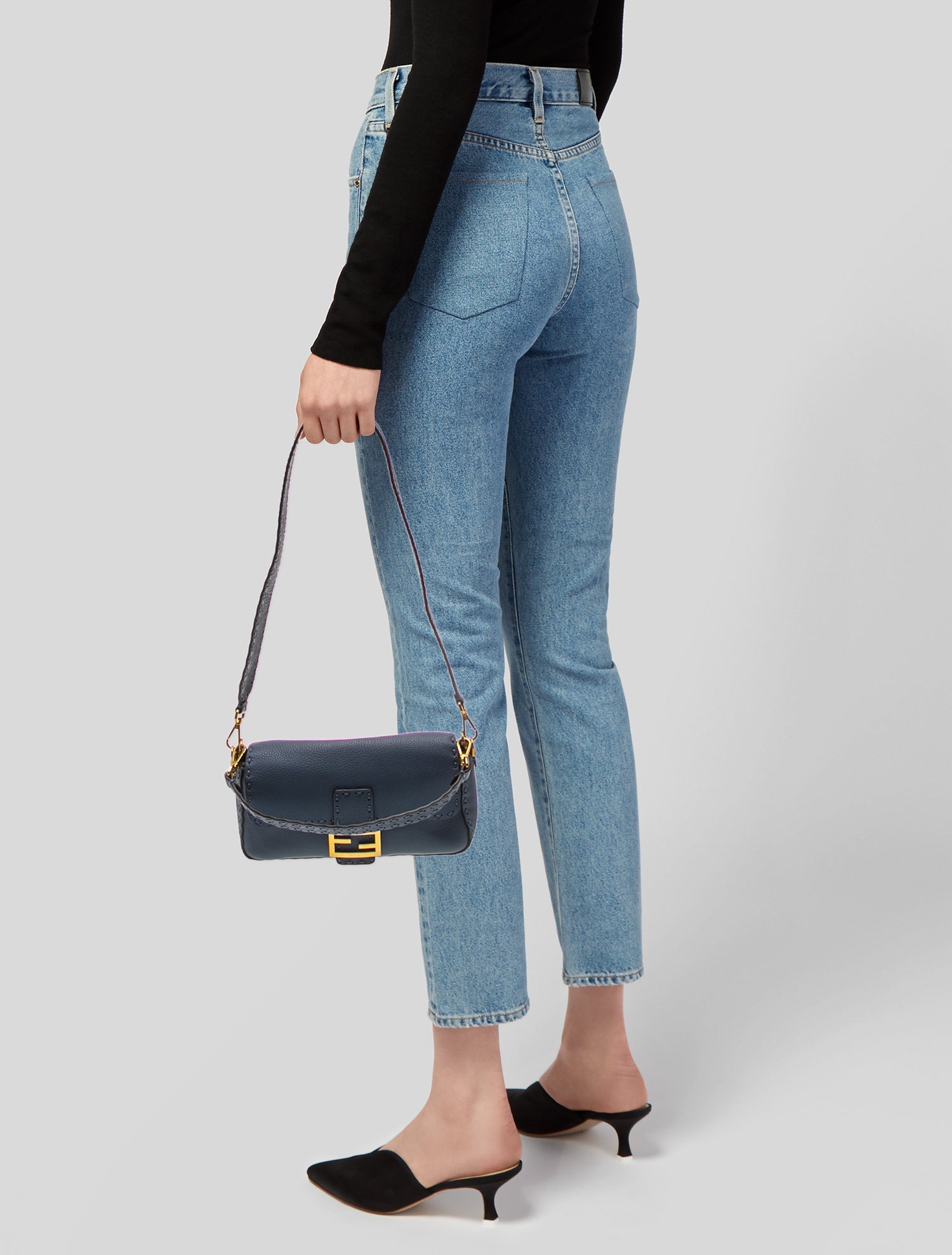 Fendi Selleria Baguette 2023