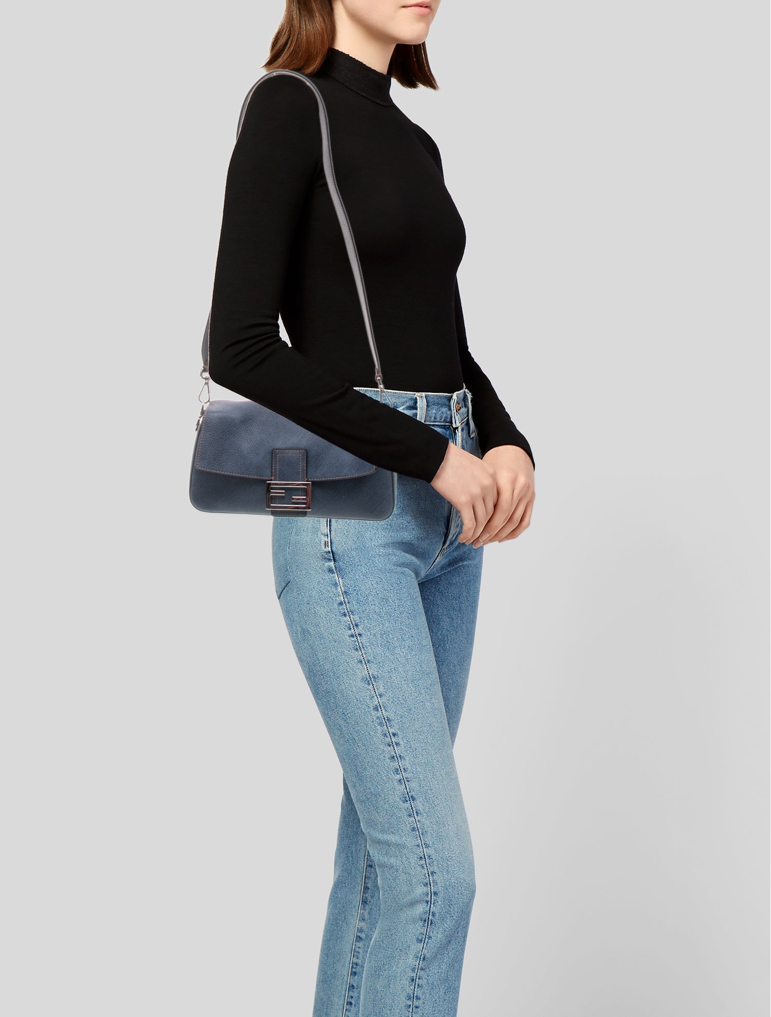 Fendi Leather Baguette 2025