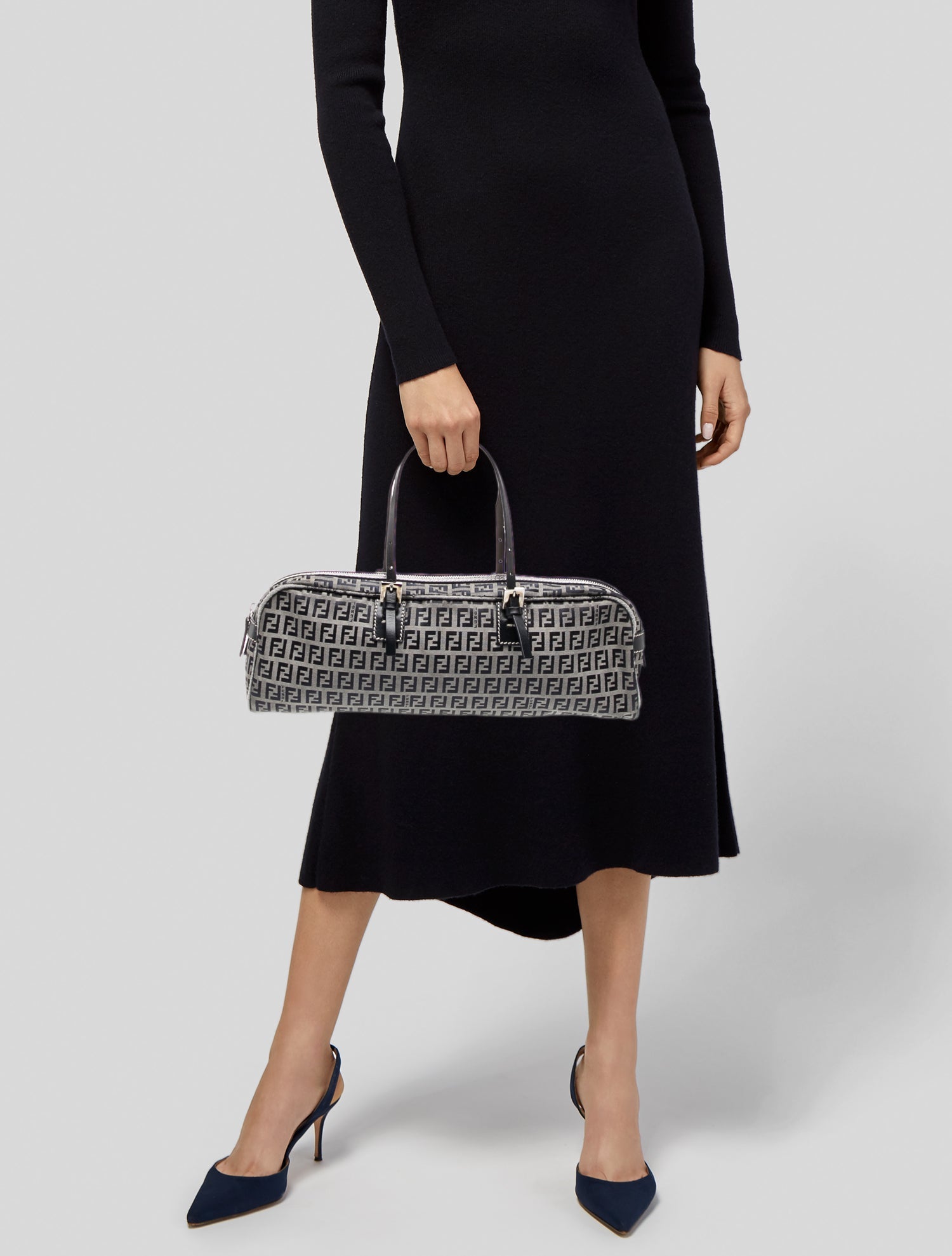FENNEL 黒 ベスト サイズ38 Fendi Zucchino FF Top Handle Bag - Blue Handle Bags, Handbags