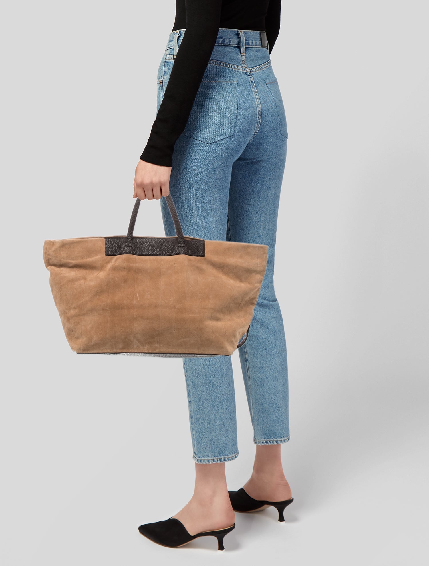 CELINE - セリーヌ フィービー期 スリーブレスバックスリット  2 3DA1/7248 Celine Céline Medium Tri-Fold Bag - Brown Totes, Handbags