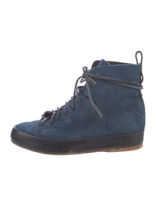 Feit Suede Boots