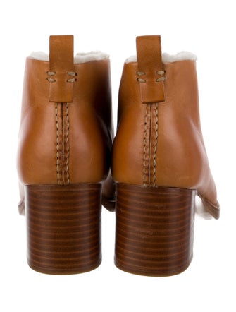 Feit Leather Boots