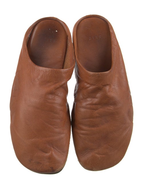 Feit Leather Slippers
