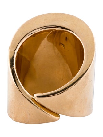 Vhernier 18K Dyed Chalcedony Camuration Ring