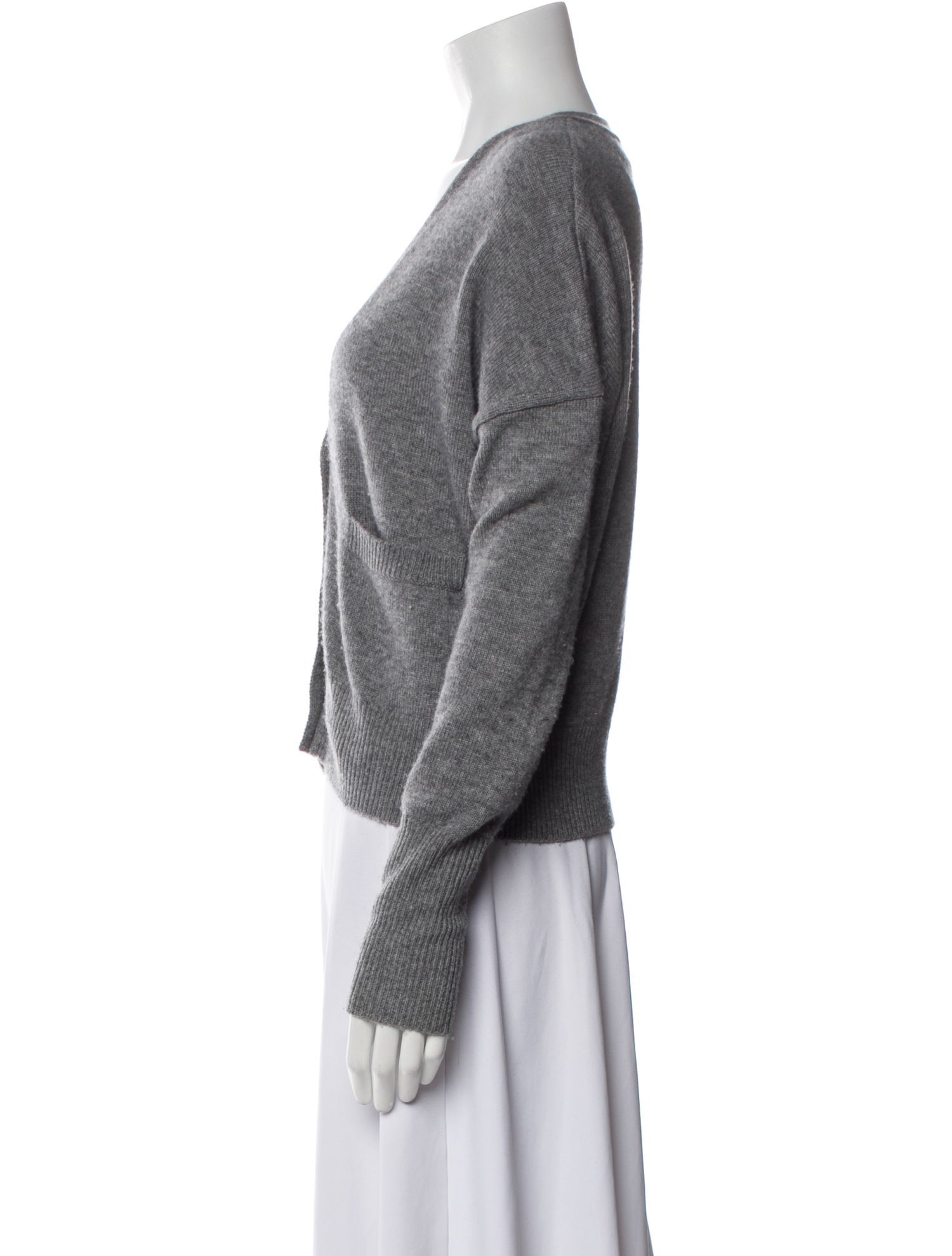 Almada Label Merino Wool V-Neck Sweater