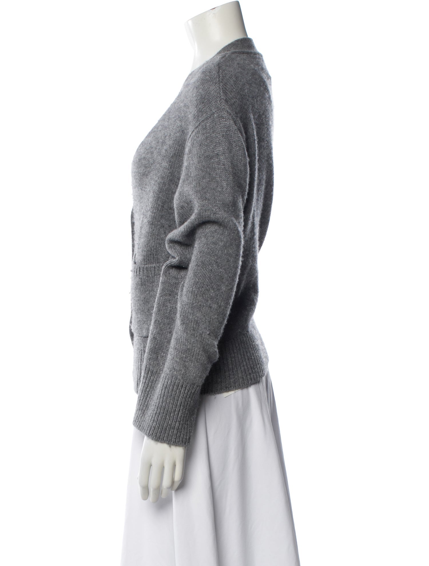 Almada Label Merino Wool V-Neck Sweater