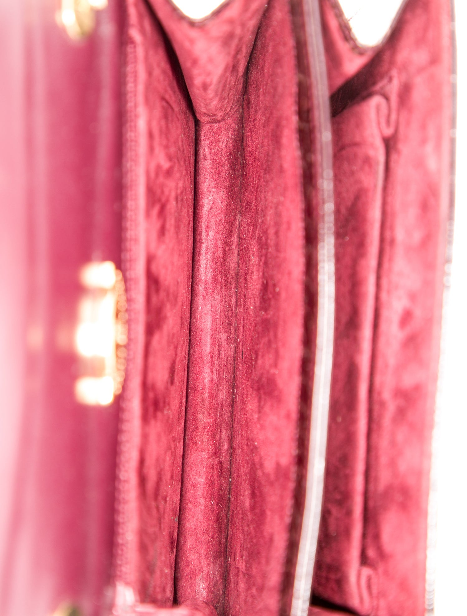 Finesse La Model Embossed Leather Shoulder Bag