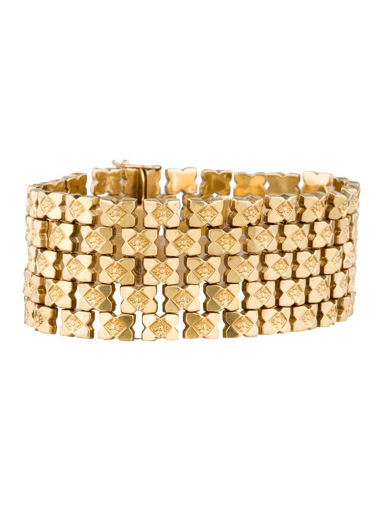 Gold floral bracelet Clearance