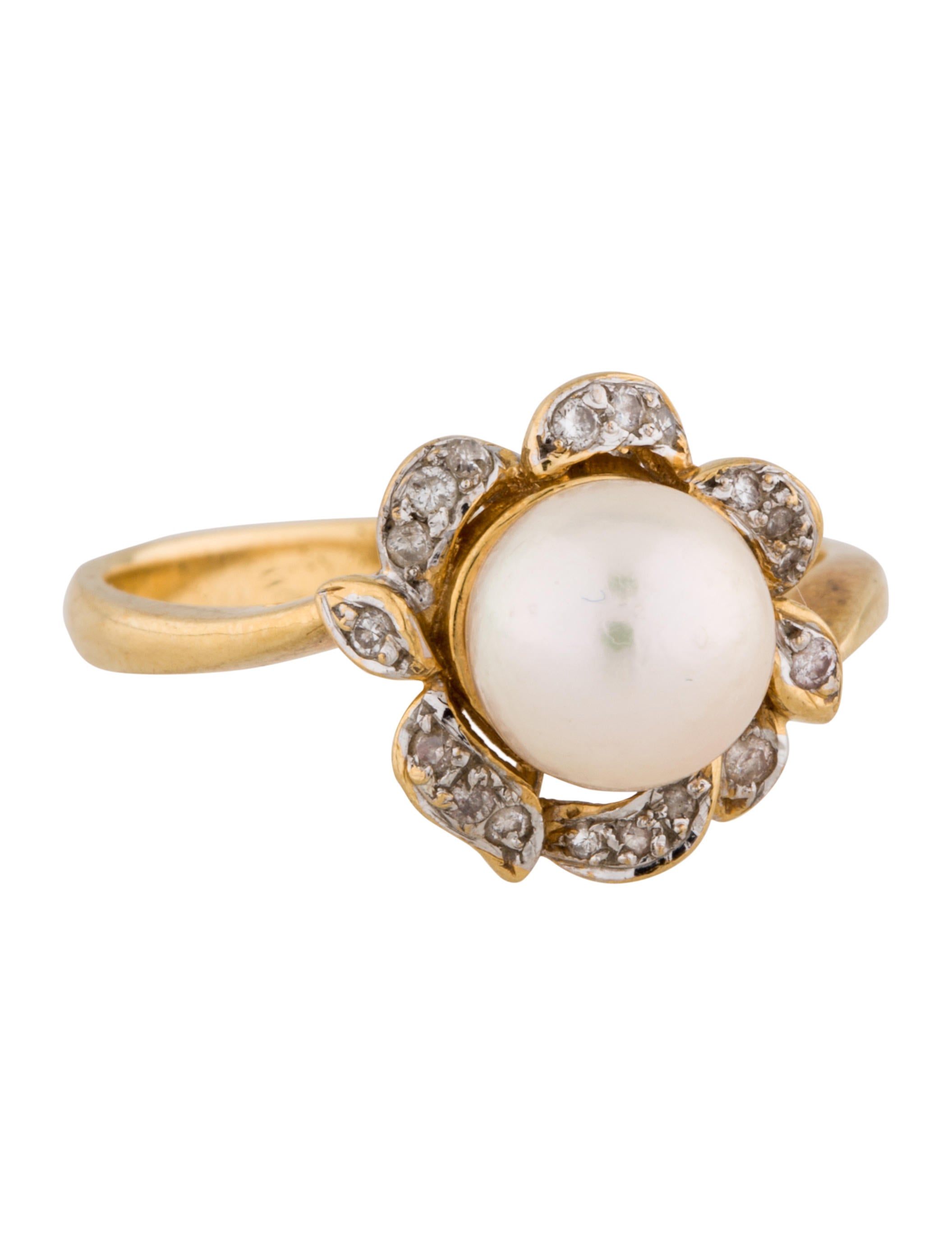 18K Pearl and Diamond Flower Ring Rings FJR27334 The RealReal