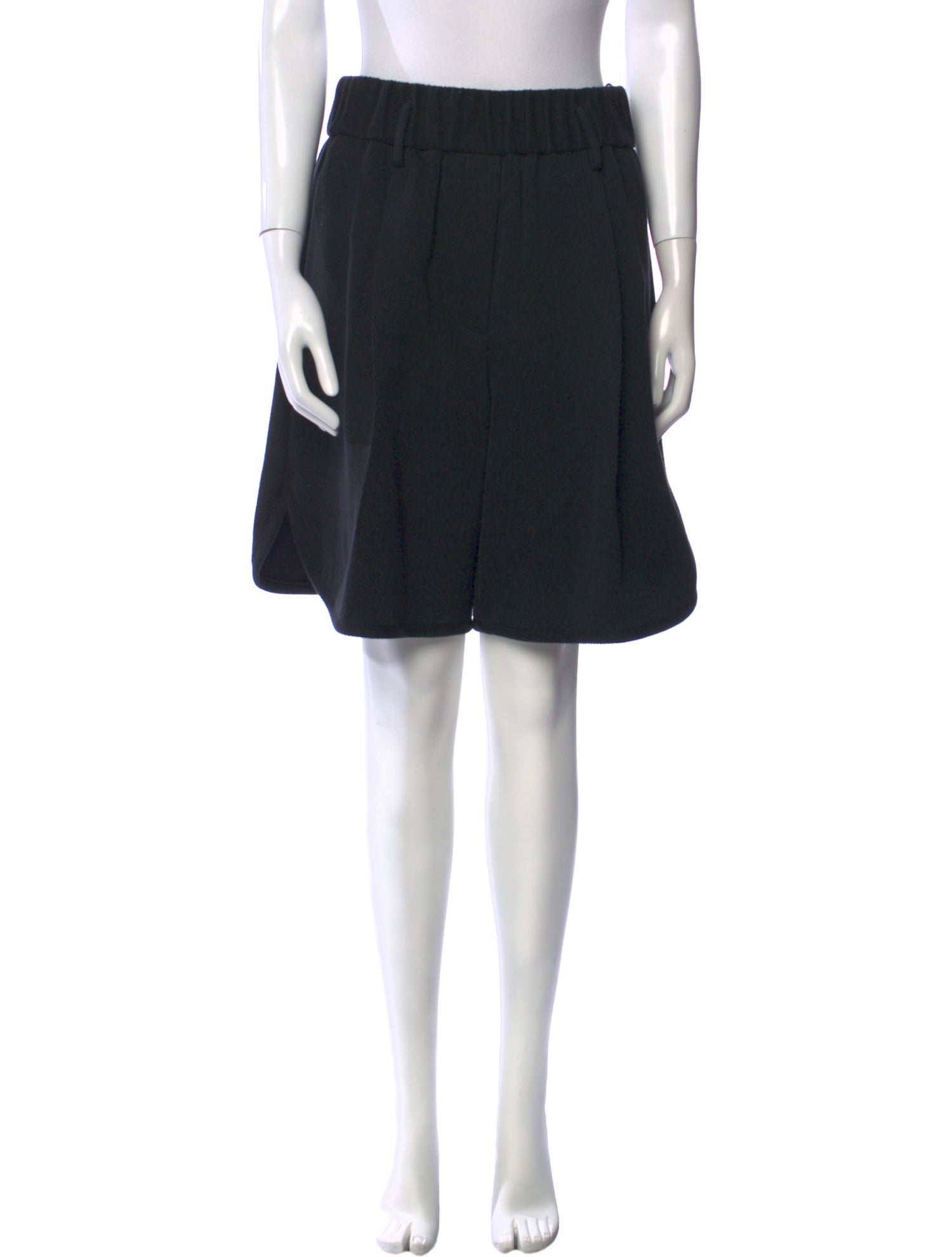 forte_forte Knee-Length Shorts