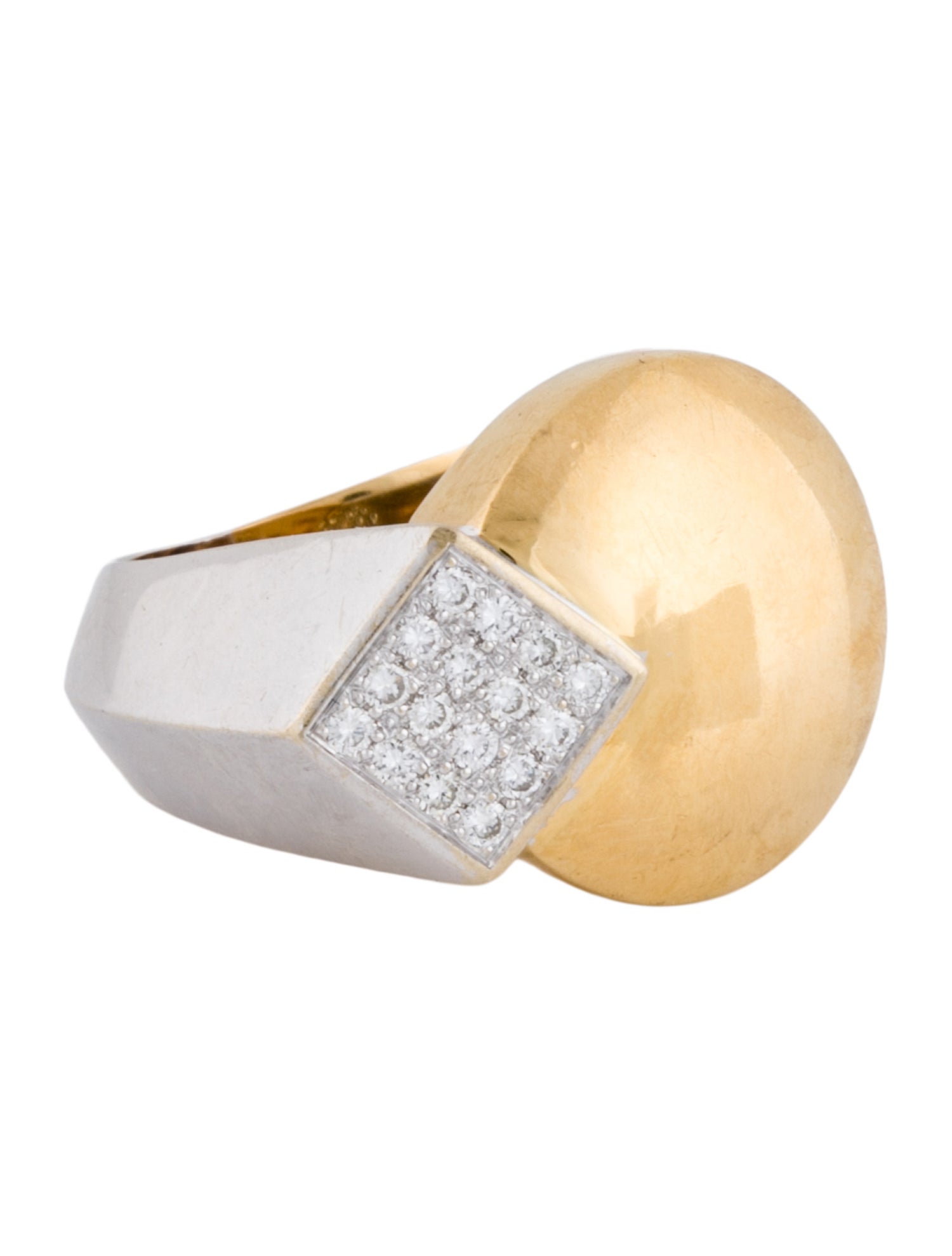 Fred 18K Diamond Dome Cocktail Ring