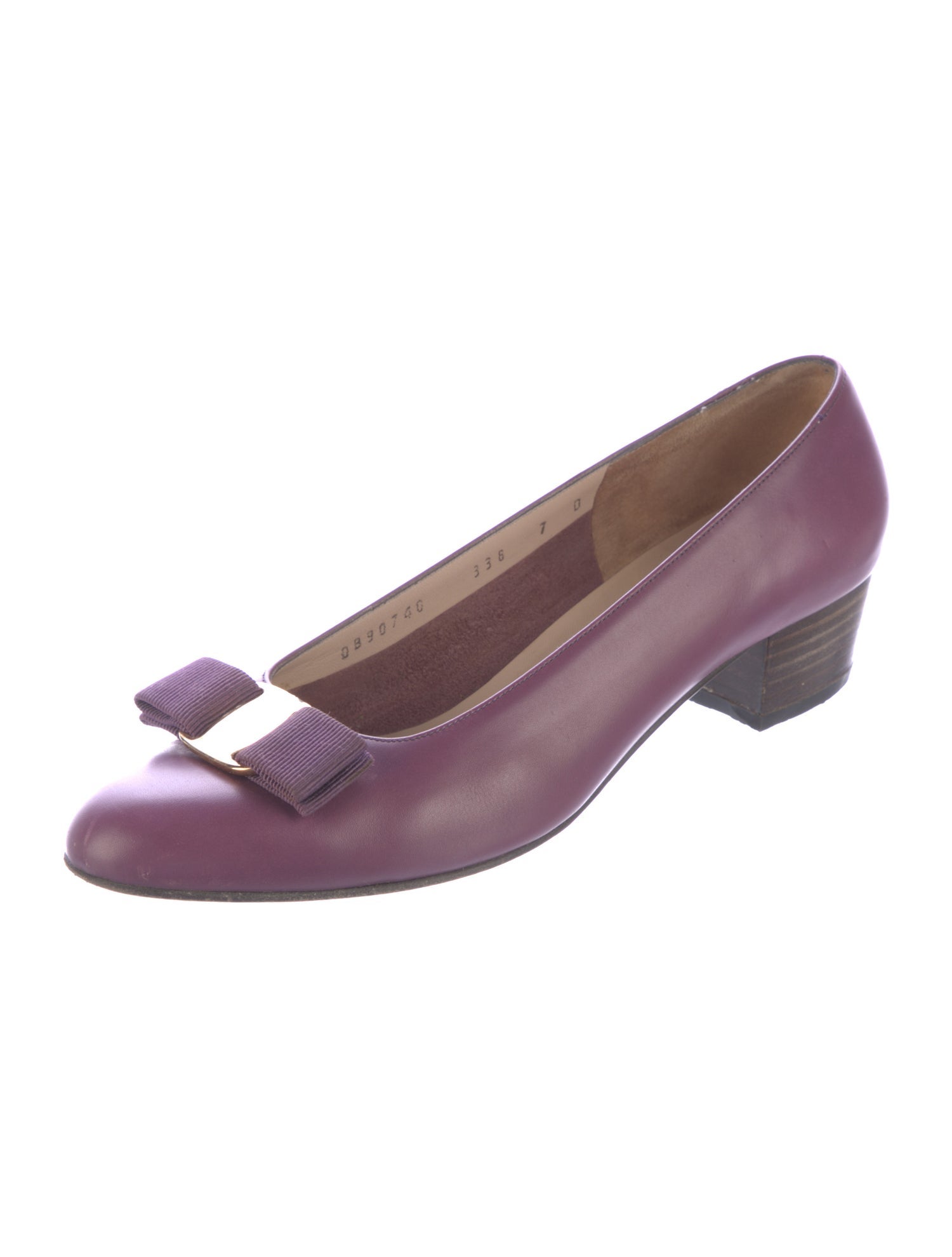Ferragamo Leather Bow Accents Flats