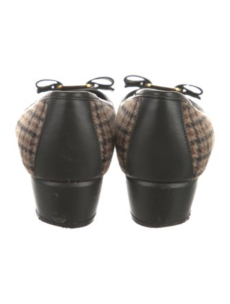 Ferragamo Vara Bow Accent Wool Pumps