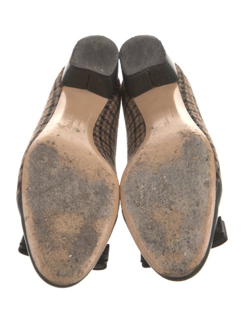 Ferragamo Vara Bow Accent Wool Pumps