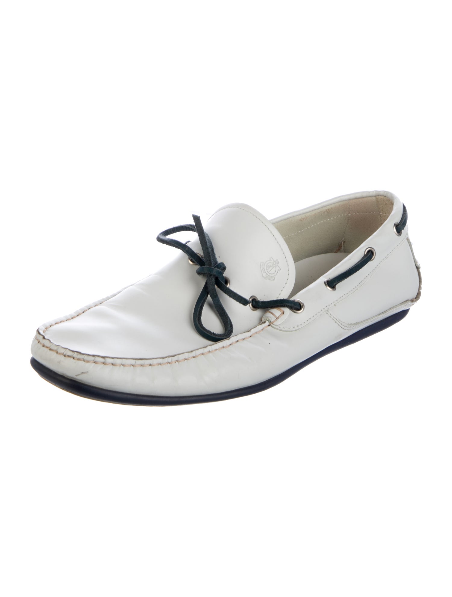 Ferragamo Gancini Logo Leather Boat Shoes