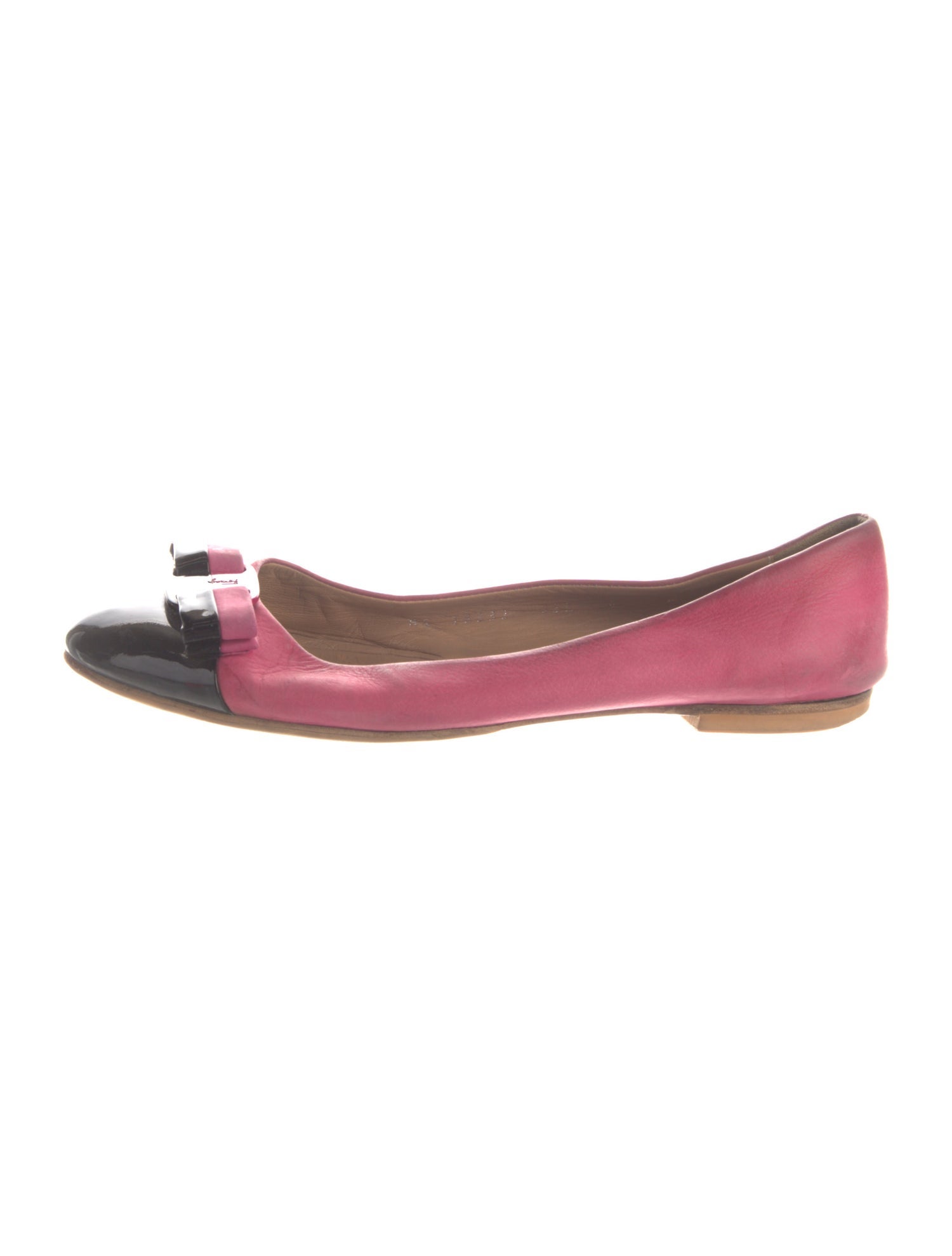 Ferragamo Vara Bow Accent Leather Ballet Flats