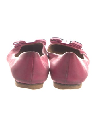 Ferragamo Vara Bow Accent Leather Ballet Flats
