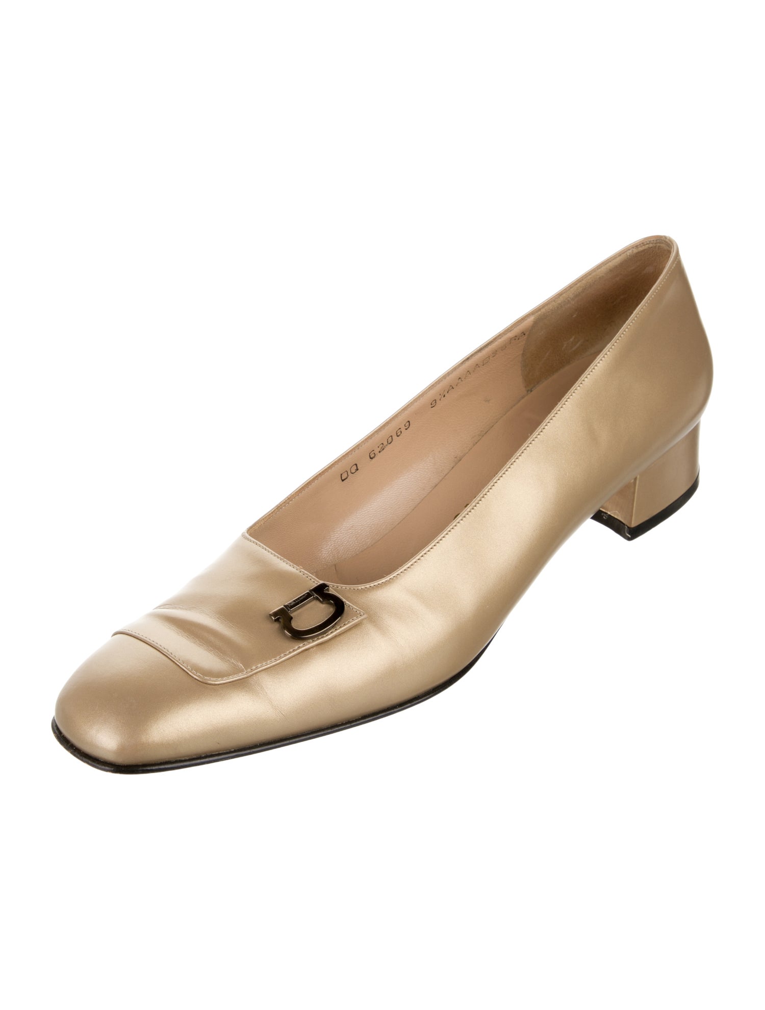 Ferragamo Leather Bow Accents Flats