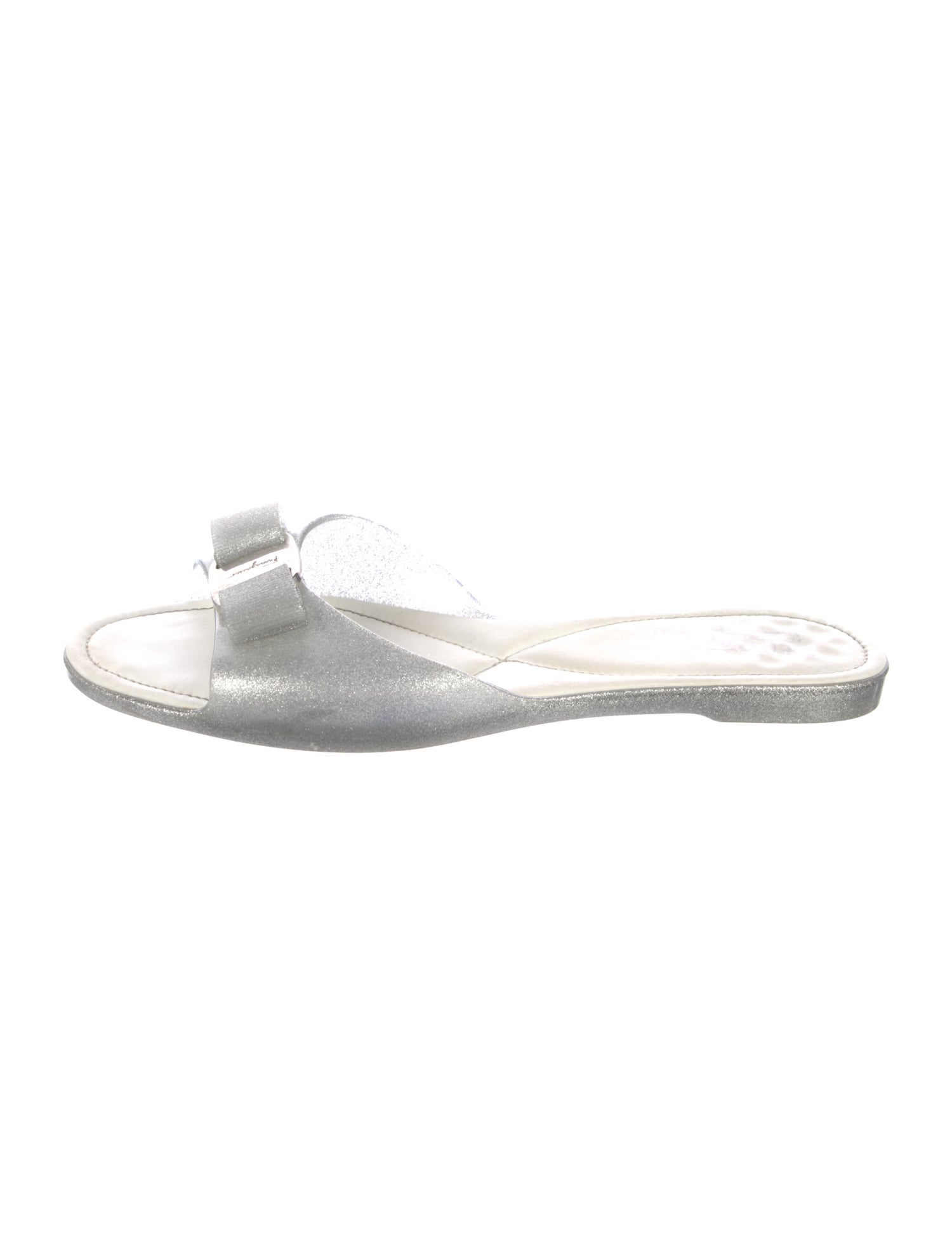 Ferragamo Vara Bow Accent Rubber Slides