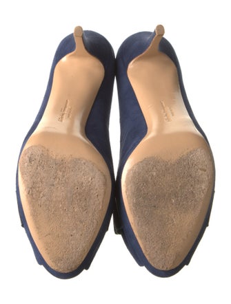 Ferragamo Vara Bow Accent Suede Pumps