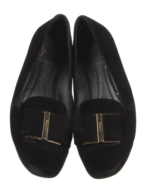 Ferragamo Vara Bow Accent Suede Flats