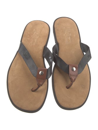 Ferragamo Leather Flip Flops