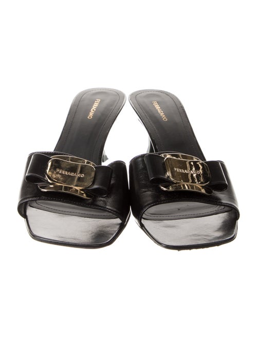 Ferragamo Vara Bow Accent Leather Slides