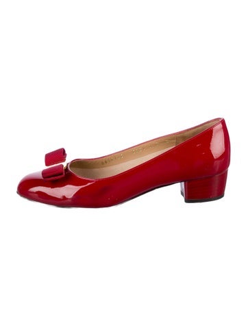 Ferragamo Pumps Patent Leather Bow Accents 5