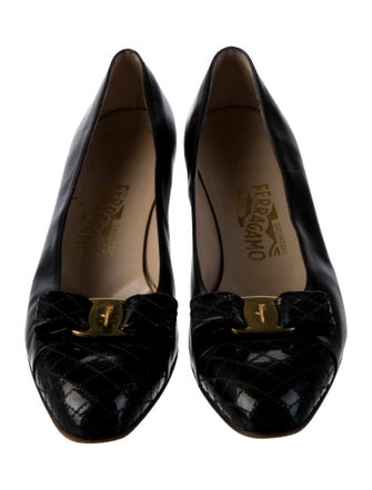 Salvatore Ferragamo Vara Bow Accent Leather Ballet Flats