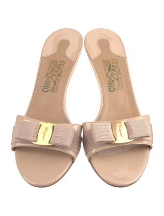Ferragamo Vara Bow Accent Patent Leather Slides
