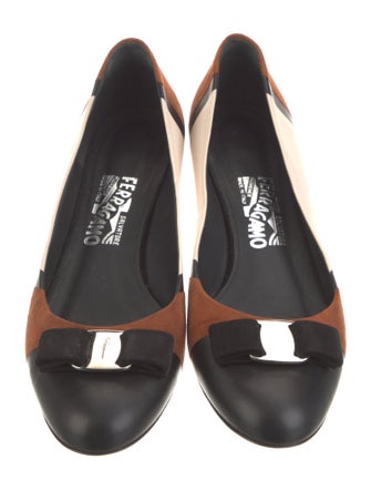 Ferragamo Vara Bow Accent Suede Pumps