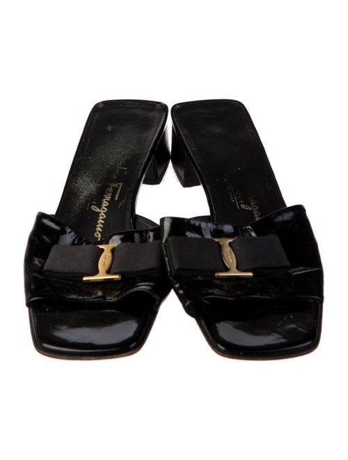 Ferragamo Vara Bow Accent Patent Leather Slides
